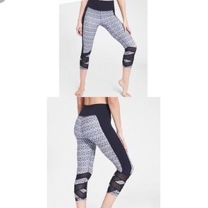 Athleta Printed Mantra Capri